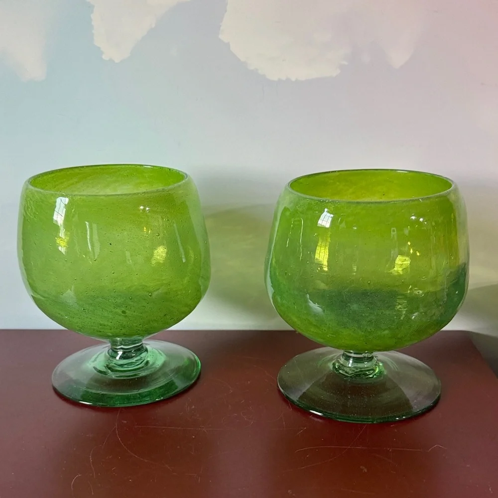 N/A elegant green